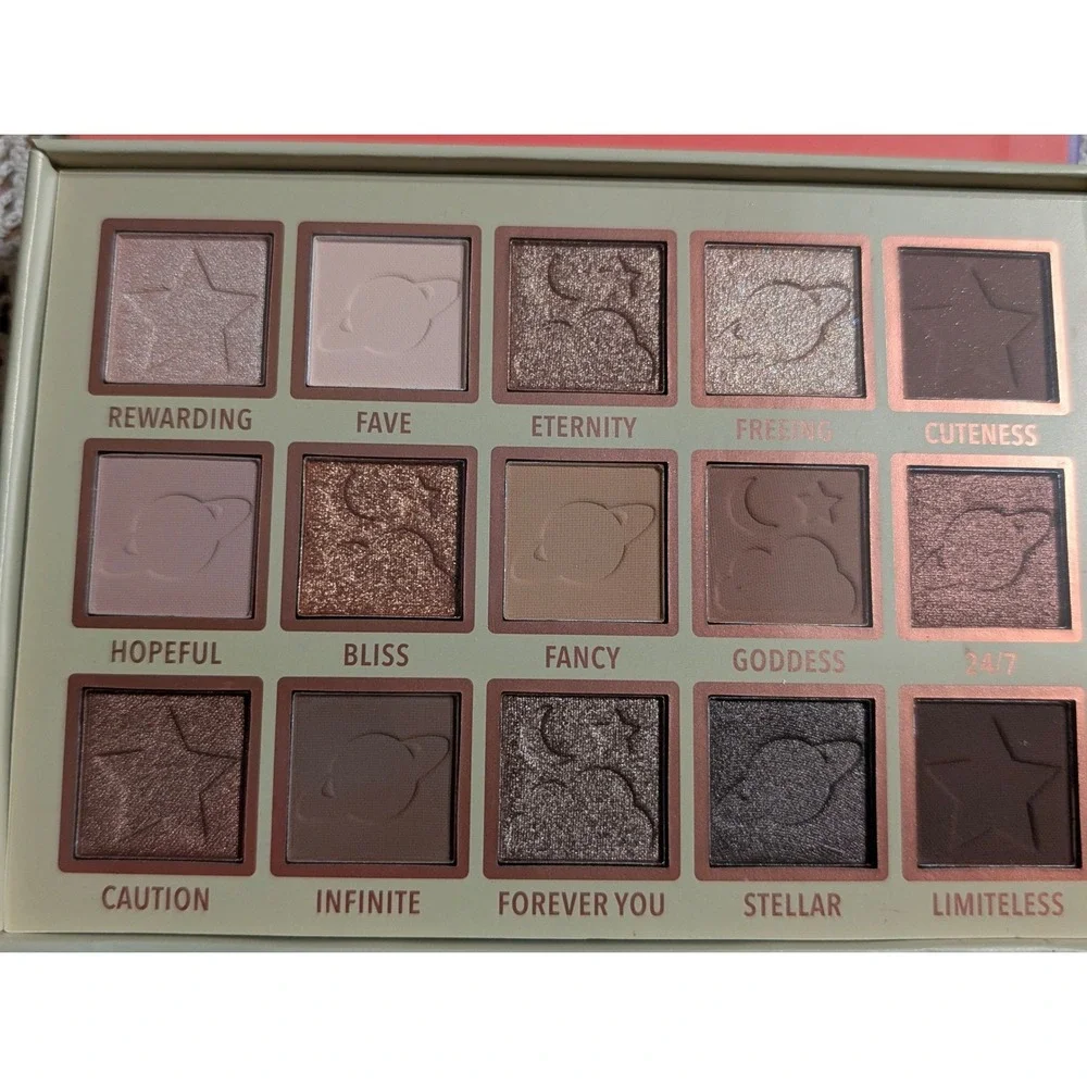 NIB Moira Chasing Eternity Celestial Series Palette 15 Pressed Pigments